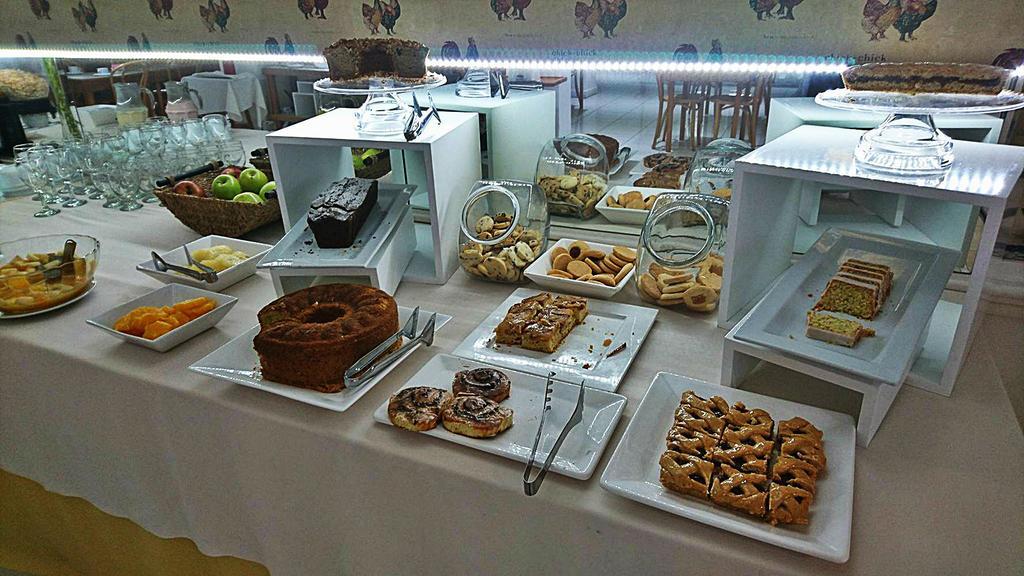 טנדיל Hotel Libertador מראה חיצוני תמונה